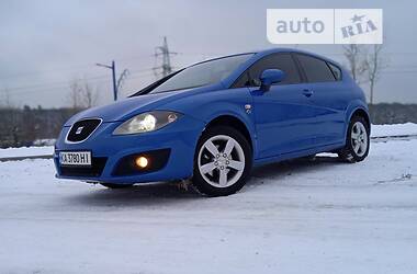 Хетчбек SEAT Leon 2011 в Києві