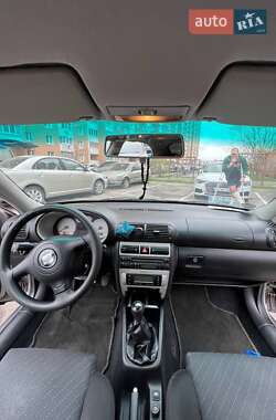 Хетчбек SEAT Leon 2006 в Києві