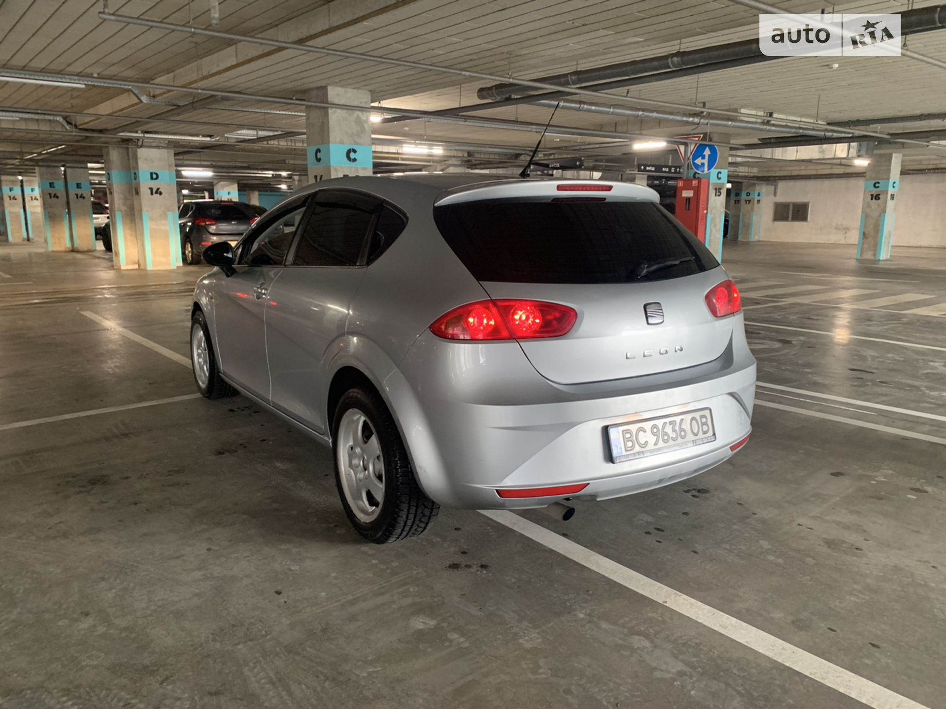 2010 SEAT Leon - мініатюра 14