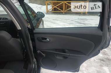 Хетчбек SEAT Leon 2011 в Конотопі