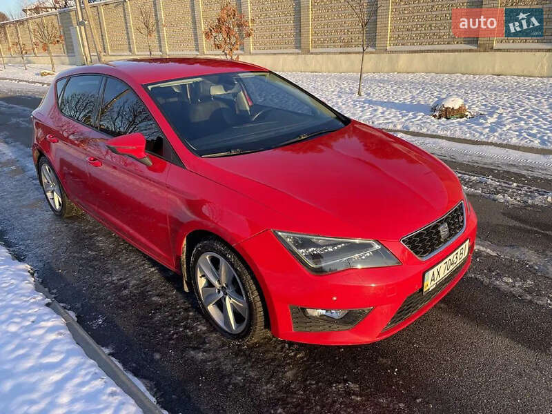 Хэтчбек SEAT Leon 2014 в Харькове