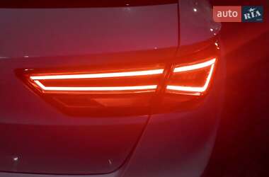 Универсал SEAT Leon 2019 в 