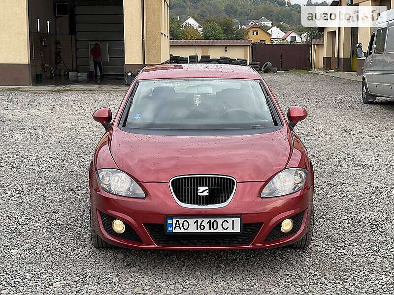 Хетчбек SEAT Leon 2010 в Житомирі фото 5 Хетчбек SEAT Leon 2010 в Житомирі