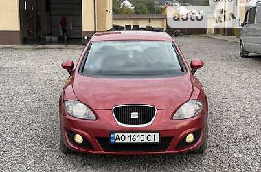 Хетчбек SEAT Leon 2010 в 
