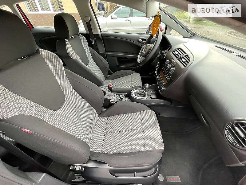 Хетчбек SEAT Leon 2010 в Житомирі фото 16 Хетчбек SEAT Leon 2010 в Житомирі