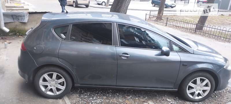 Хэтчбек SEAT Leon 2005 в Киеве фото 8 Хэтчбек SEAT Leon 2005 в Киеве