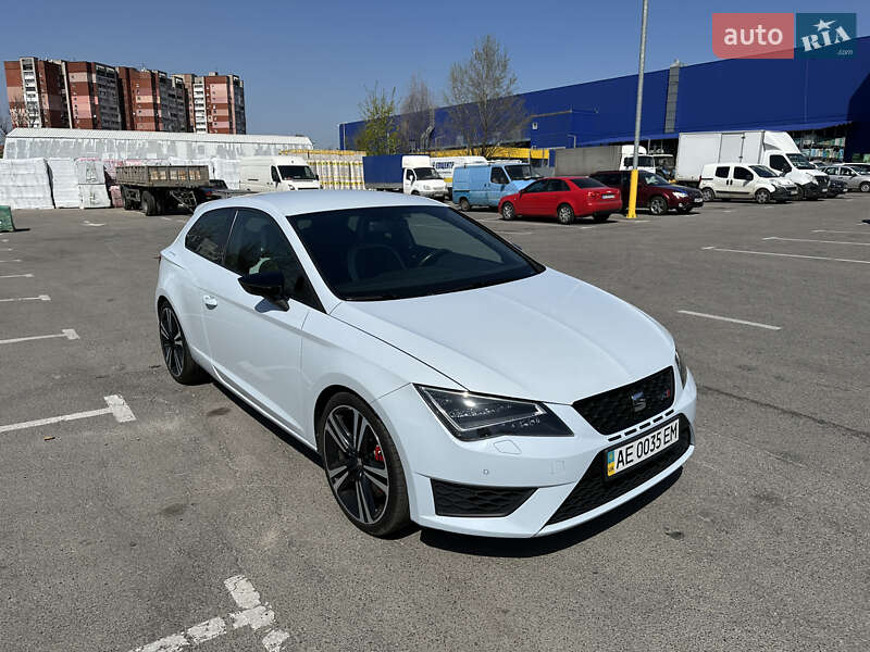 Хэтчбек SEAT Leon 2014 в Днепре