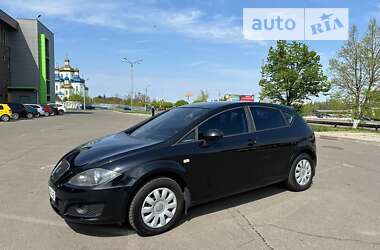 Хэтчбек SEAT Leon 2010 в Кривом Роге