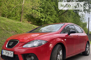 Хэтчбек SEAT Leon 2006 в Киеве