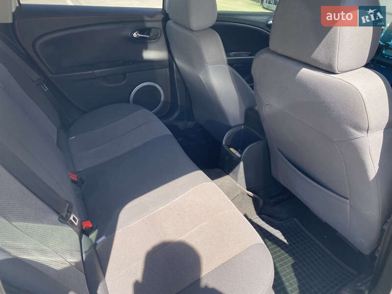 Хетчбек SEAT Leon 2008 в Одесі