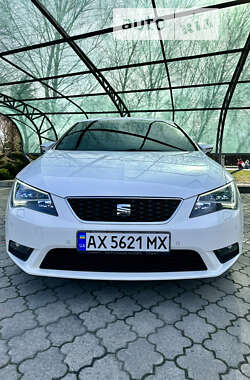 Хетчбек SEAT Leon 2015 в Павлограді