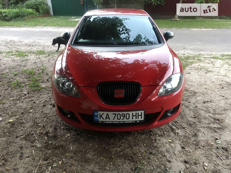 Хетчбек SEAT Leon 2008 в Броварах