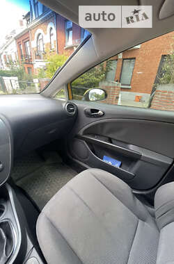 Хетчбек SEAT Leon 2007 в Запоріжжі