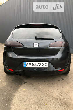 Хетчбек SEAT Leon 2005 в 