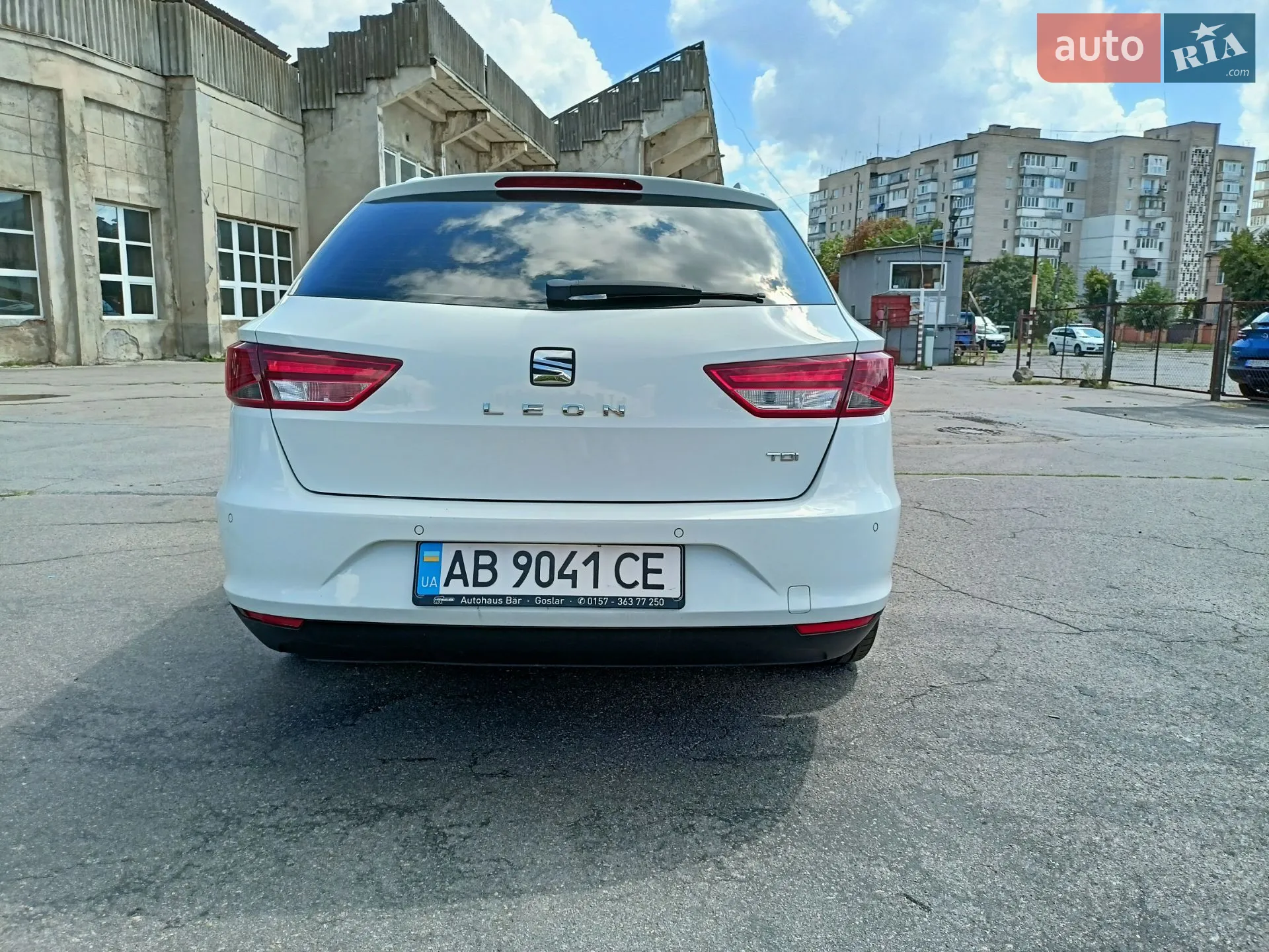 2015 SEAT Leon - мініатюра 3