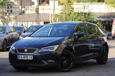 Хэтчбек SEAT Leon 2013 в Киеве