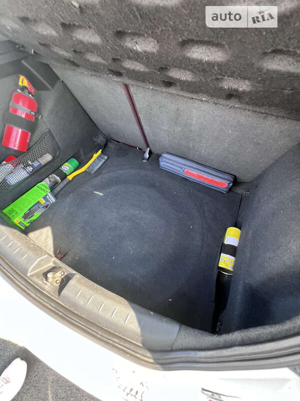 Хэтчбек SEAT Leon 2008 в Ровно