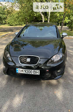 Хэтчбек SEAT Leon 2011 в Киеве