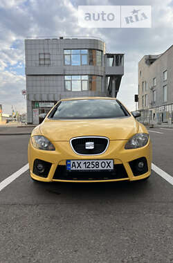 Хэтчбек SEAT Leon 2007 в Харькове