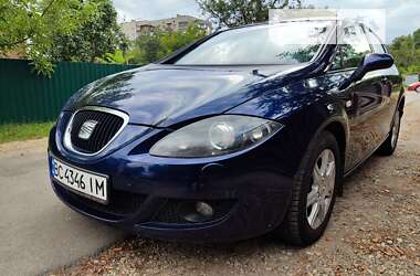 Хэтчбек SEAT Leon 2006 в Калуше