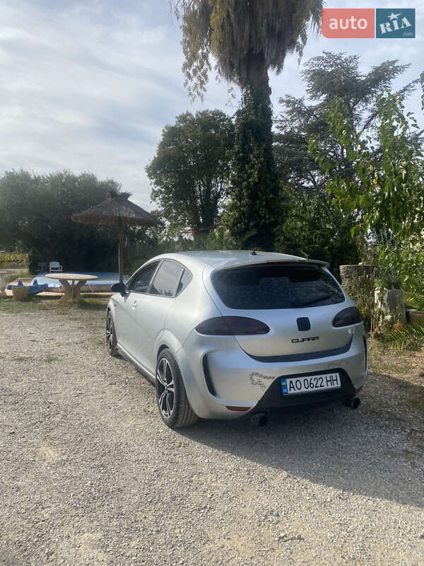 Хетчбек SEAT Leon 2006 в Береговому