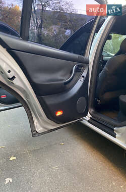 Хэтчбек SEAT Leon 2002 в 