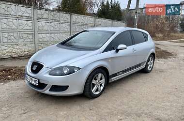 Хэтчбек SEAT Leon 2007 в Харькове