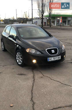 Хэтчбек SEAT Leon 2007 в Киеве