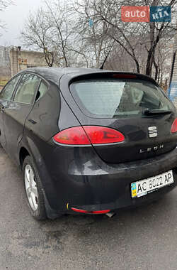 Хэтчбек SEAT Leon 2008 в Луцке