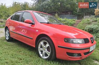 Хэтчбек SEAT Leon 2004 в Василькове