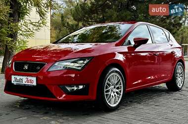 Хэтчбек SEAT Leon 2013 в Днепре