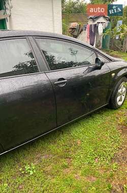 Хэтчбек SEAT Leon 2006 в 
