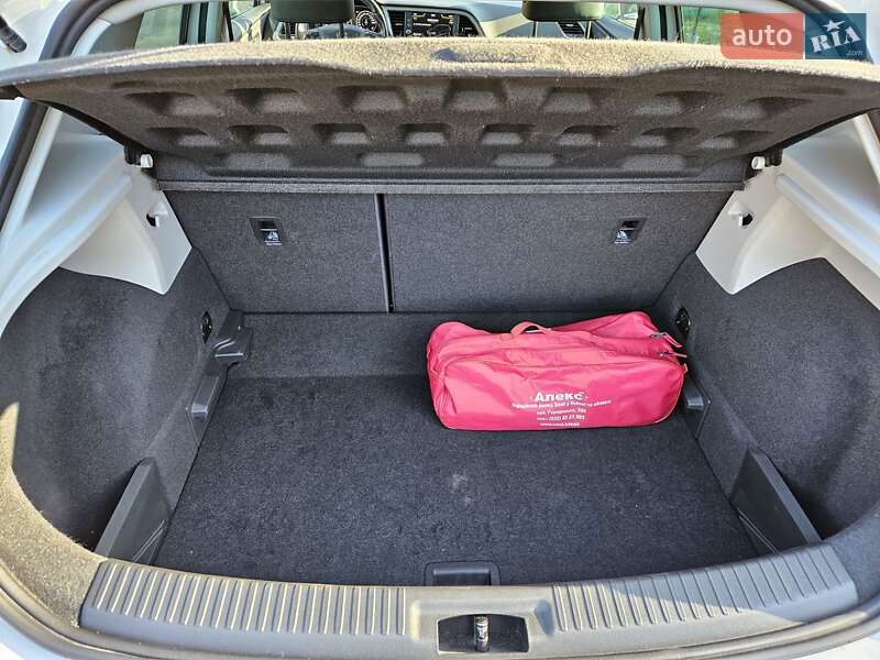 Хэтчбек SEAT Leon 2018 в Львове