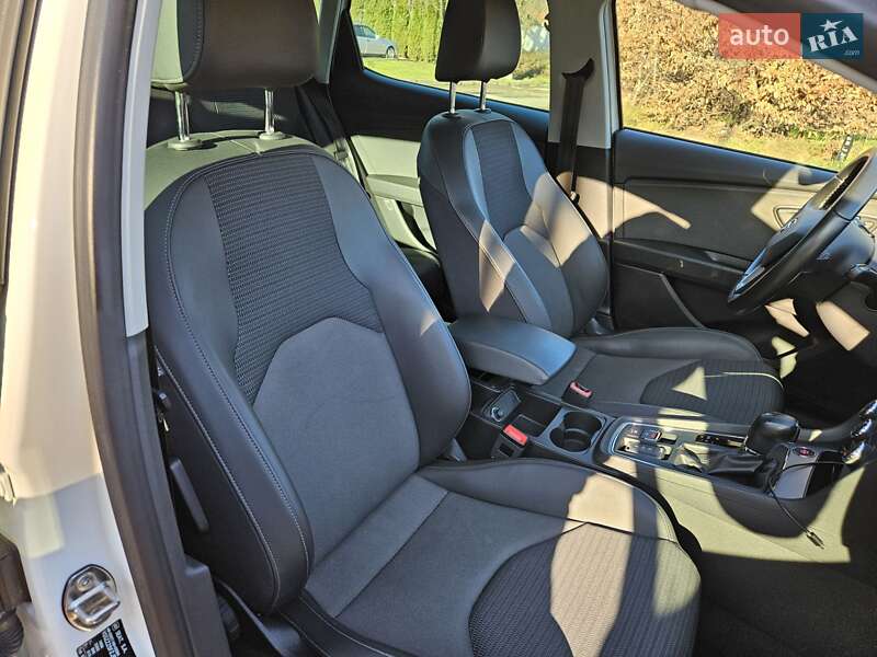 Хэтчбек SEAT Leon 2018 в Львове