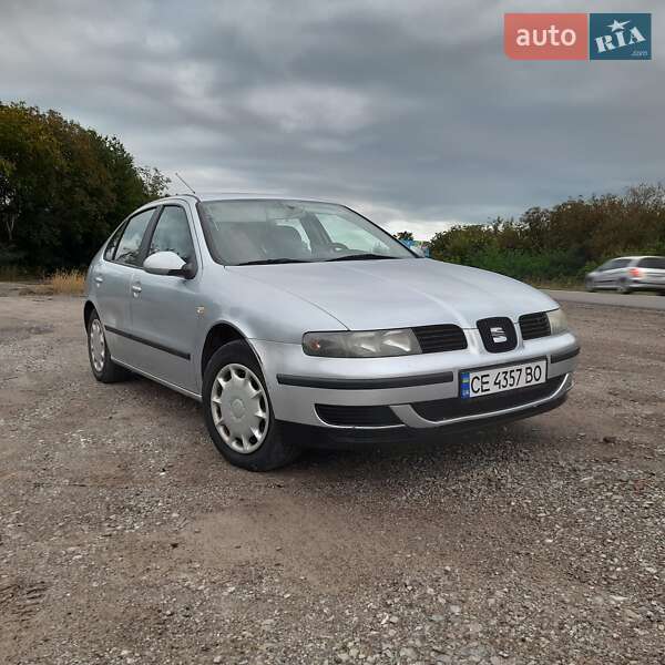 Хэтчбек SEAT Leon 2005 в 