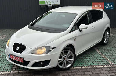 Хетчбек SEAT Leon 2011 в Кам'янському