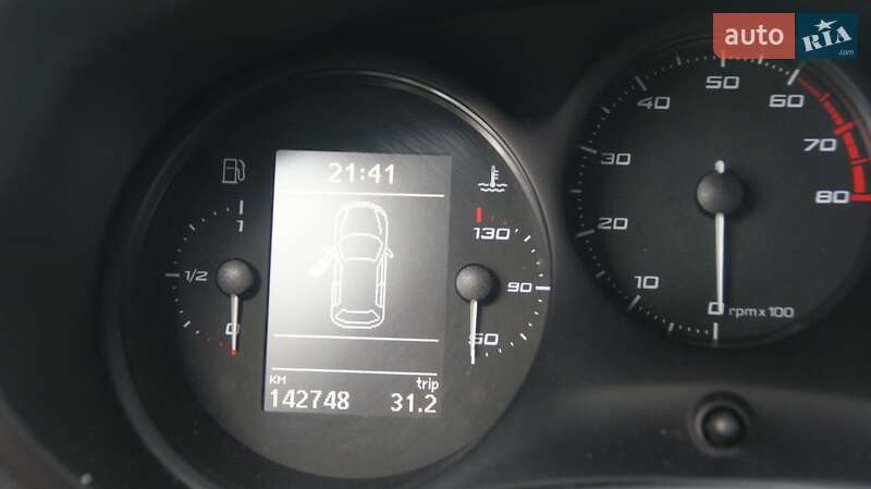 Хэтчбек SEAT Leon 2011 в Черкассах