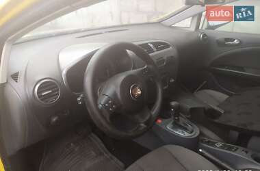 Хэтчбек SEAT Leon 2008 в Киеве