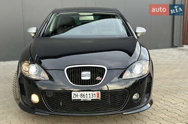 Хэтчбек SEAT Leon 2012 в Луцке