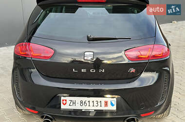 Хэтчбек SEAT Leon 2012 в Луцке