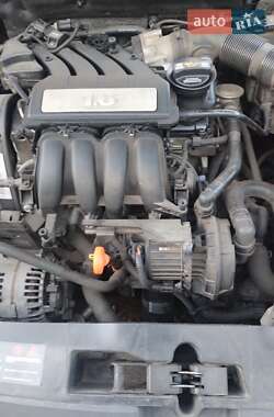 Хэтчбек SEAT Leon 2008 в 