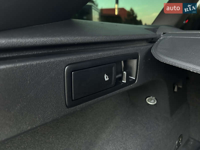 Универсал SEAT Leon 2019 в Ивано-Франковске