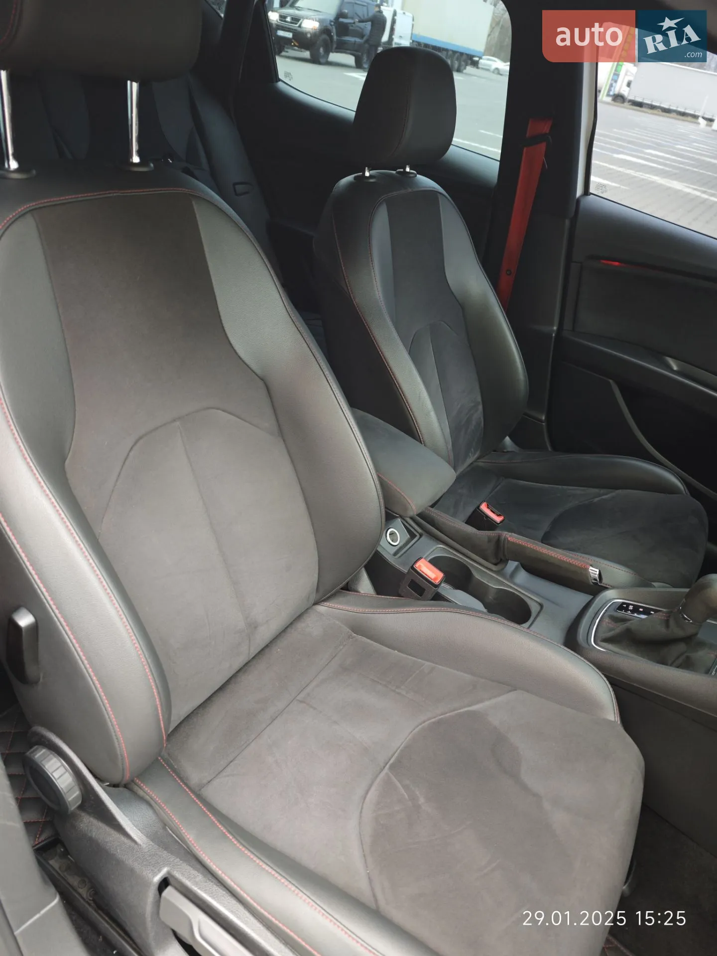 2016 SEAT Leon - мініатюра 16