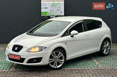 Хетчбек SEAT Leon 2011 в Кам'янському