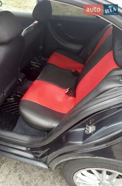 Хэтчбек SEAT Leon 2005 в 