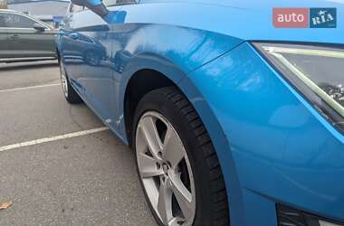 Хэтчбек SEAT Leon 2016 в 