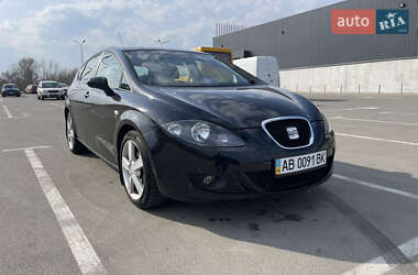 Хетчбек SEAT Leon 2006 в Києві