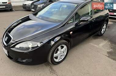 Хэтчбек SEAT Leon 2009 в Луцке