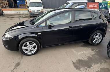 Хэтчбек SEAT Leon 2009 в Луцке