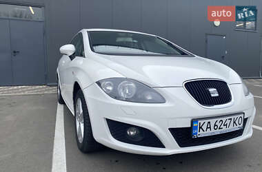 Хэтчбек SEAT Leon 2011 в 